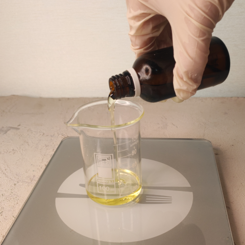 وزن کزدن اسنشال اویل یا فرگرنس اویل